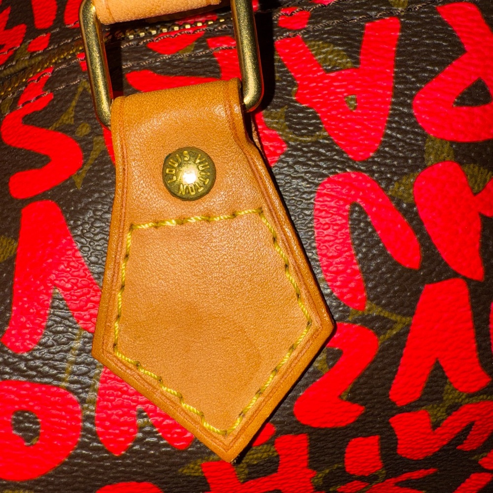 Authentic LOUIS VUITTON Monogram Graffiti Speedy 30 PINK - Picture 12 of 16